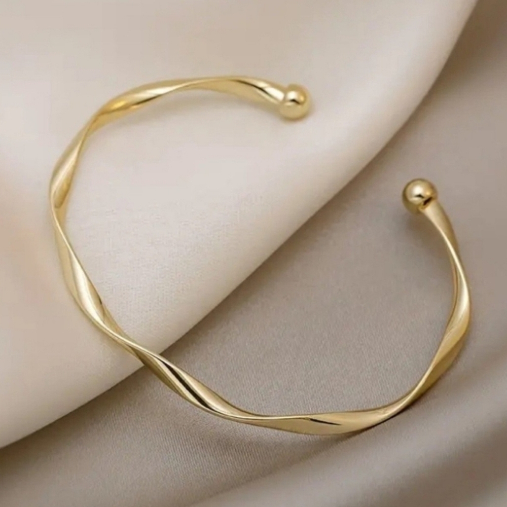 New Gold Classic Twisted Adjustable Cuff Bangle Bracelet - Picture 2 of 3